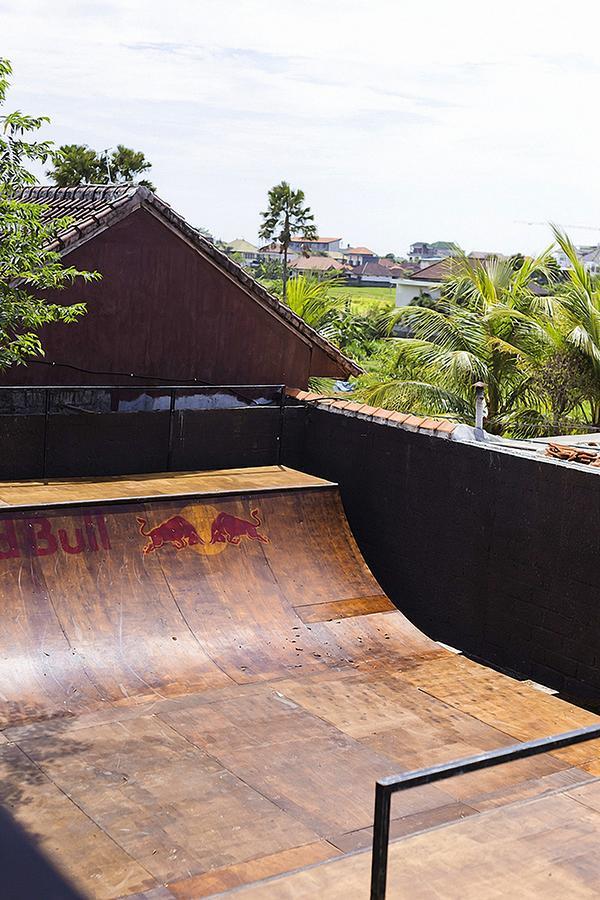Takeoff Surf Camp & Hotel Canggu Zewnętrze zdjęcie