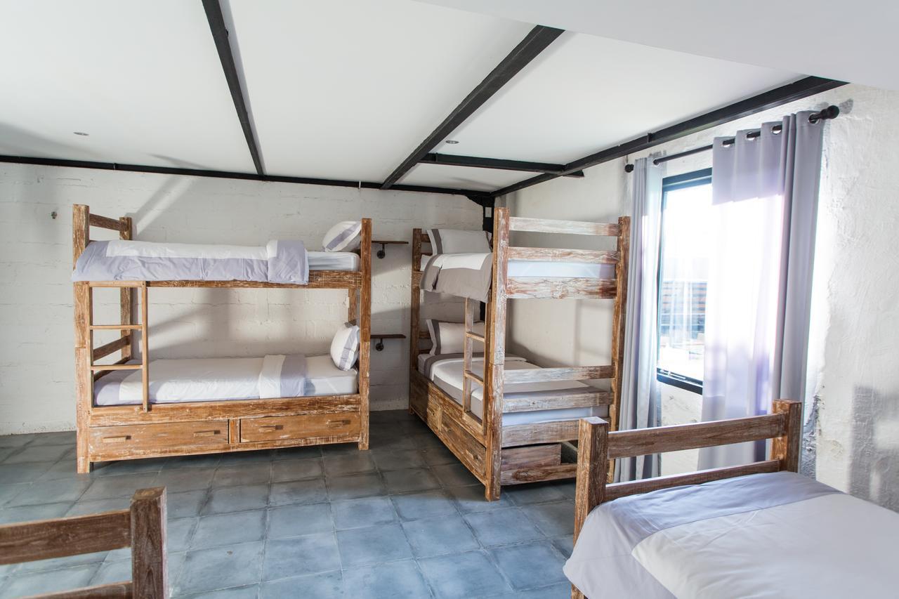 Takeoff Surf Camp & Hotel Canggu Zewnętrze zdjęcie
